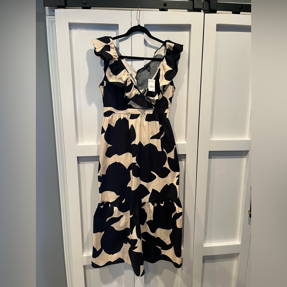 NWT Versona dress